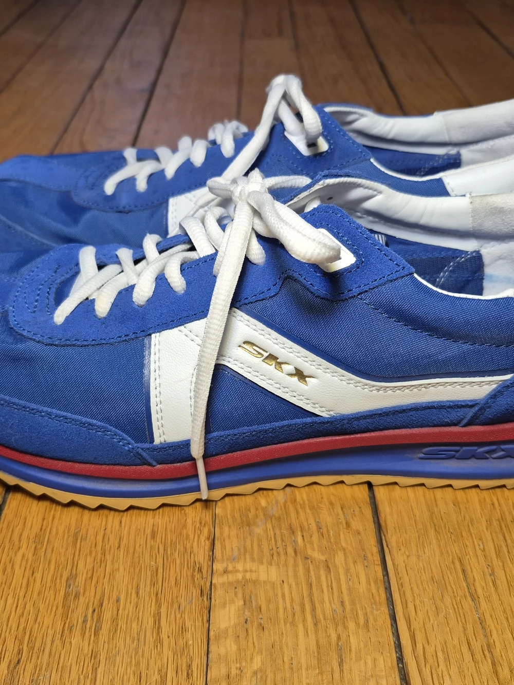 Skechers SKX 92 Men’s Blue and White Casual Sneakers Size 10